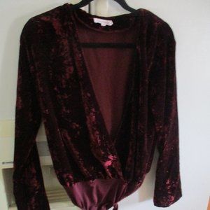 Good American Velvet Wrap bodysuit top wine  size 2
